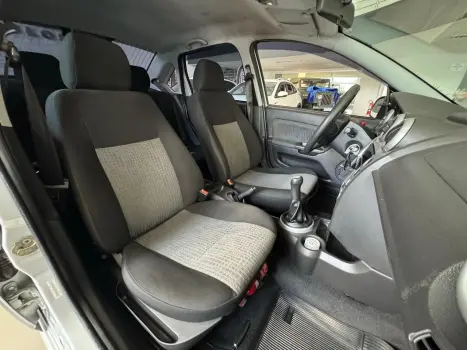 FORD Fiesta Sedan 1.6 4P FLEX, Foto 9