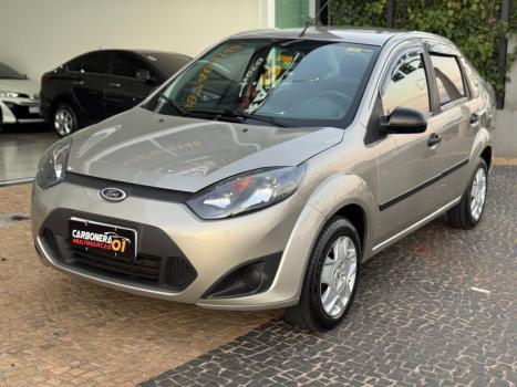 FORD Fiesta Sedan 1.6 4P FLEX, Foto 1