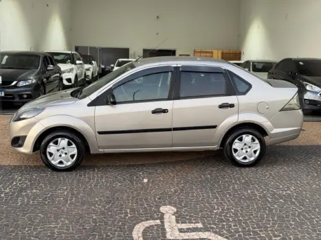 FORD Fiesta Sedan 1.6 4P FLEX, Foto 13