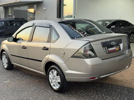 FORD Fiesta Sedan 1.6 4P FLEX, Foto 17
