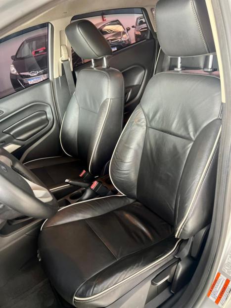 FORD Fiesta Sedan 1.6 4P SE FLEX, Foto 13