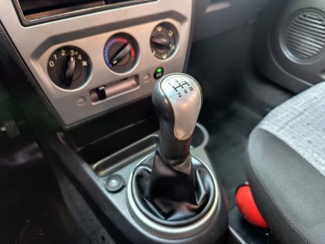 FORD Fiesta Sedan 1.6 16V 4P SE FLEX, Foto 17