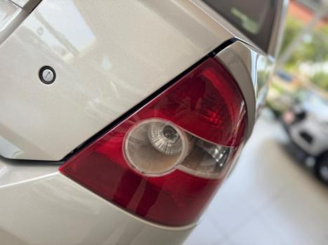 FORD Fiesta Sedan 1.6 4P FLEX, Foto 8