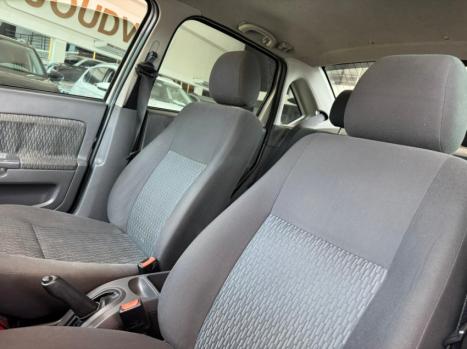 FORD Fiesta Sedan 1.6 4P FLEX, Foto 13