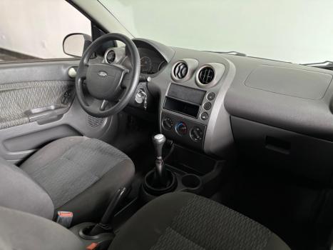 FORD Fiesta Sedan 1.6 4P FLEX, Foto 10