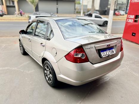 FORD Fiesta Sedan 1.6 4P CLASS FLEX, Foto 3