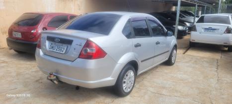 FORD Fiesta Sedan 1.6 4P FLEX, Foto 2