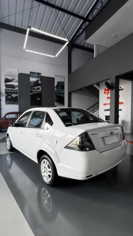 FORD Fiesta Sedan 1.6 16V 4P SE FLEX, Foto 5