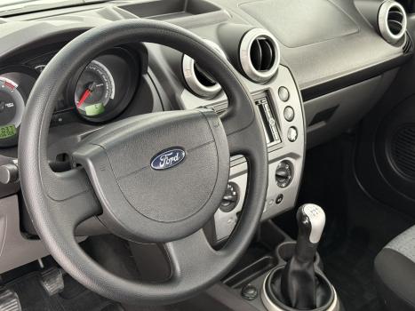 FORD Fiesta Sedan 1.6 4P CLASS FLEX, Foto 2
