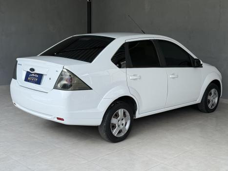 FORD Fiesta Sedan 1.6 4P ROCAM FLEX, Foto 7