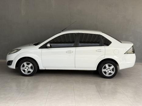 FORD Fiesta Sedan 1.6 4P ROCAM FLEX, Foto 11