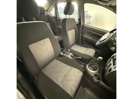 FORD Fiesta Sedan 1.6 4P ROCAM FLEX, Foto 10