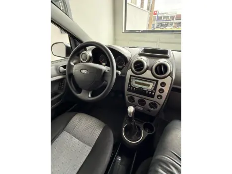 FORD Fiesta Sedan 1.6 4P ROCAM FLEX, Foto 11
