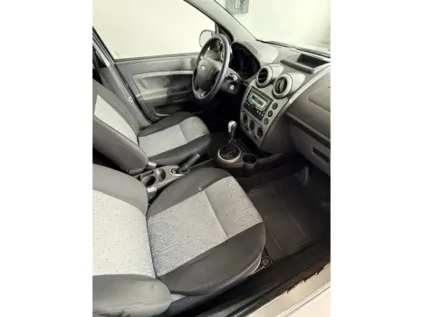 FORD Fiesta Sedan 1.6 4P ROCAM FLEX, Foto 15