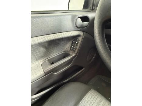 FORD Fiesta Sedan 1.6 4P ROCAM FLEX, Foto 18