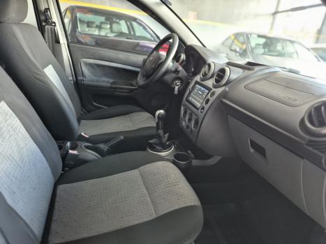 FORD Fiesta Sedan 1.6 4P ROCAM FLEX, Foto 9
