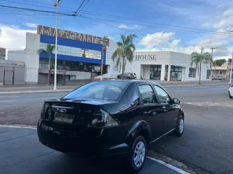 FORD Fiesta Sedan 1.6 4P FLEX, Foto 5