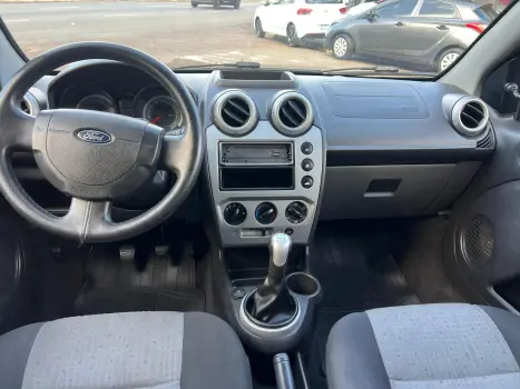 FORD Fiesta Sedan 1.6 4P FLEX, Foto 8