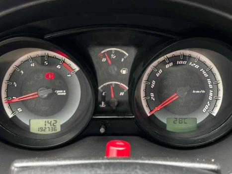 FORD Fiesta Sedan 1.6 4P ROCAM FLEX, Foto 9