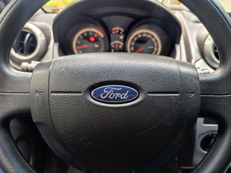 FORD Fiesta Sedan 1.6 4P FLEX, Foto 14