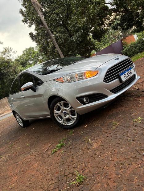 FORD Fiesta Sedan 1.6 16V 4P SE FLEX, Foto 4