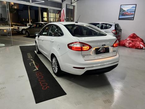 FORD Fiesta Sedan 1.6 16V 4P FLEX TITANIUM, Foto 4