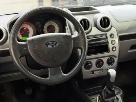 FORD Fiesta Sedan 1.6 4P CLASS FLEX, Foto 6