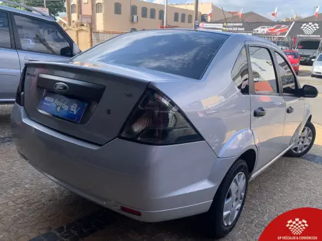 FORD Fiesta Sedan 1.6 4P FLEX, Foto 4