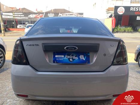 FORD Fiesta Sedan 1.6 4P FLEX, Foto 5