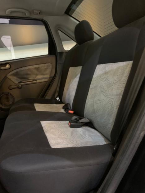 FORD Fiesta Sedan 1.6 4P FLEX, Foto 5