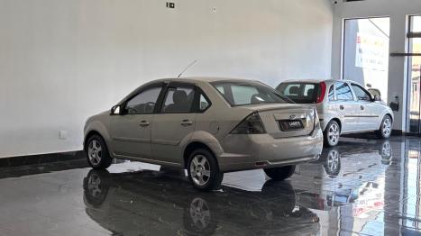 FORD Fiesta Sedan 1.6 4P FLEX, Foto 6