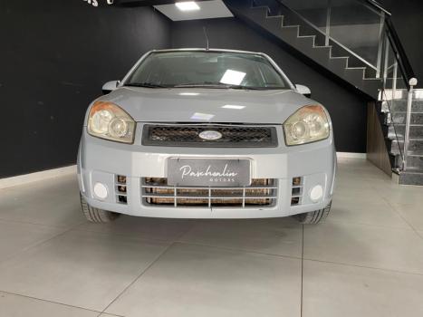 FORD Fiesta Sedan 1.6 4P FLEX, Foto 2
