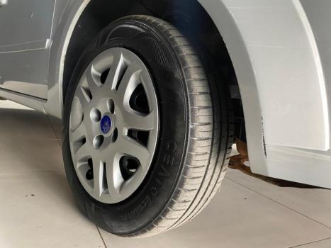 FORD Fiesta Sedan 1.6 4P FLEX, Foto 21