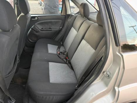 FORD Fiesta Sedan 1.6 4P FLEX, Foto 2