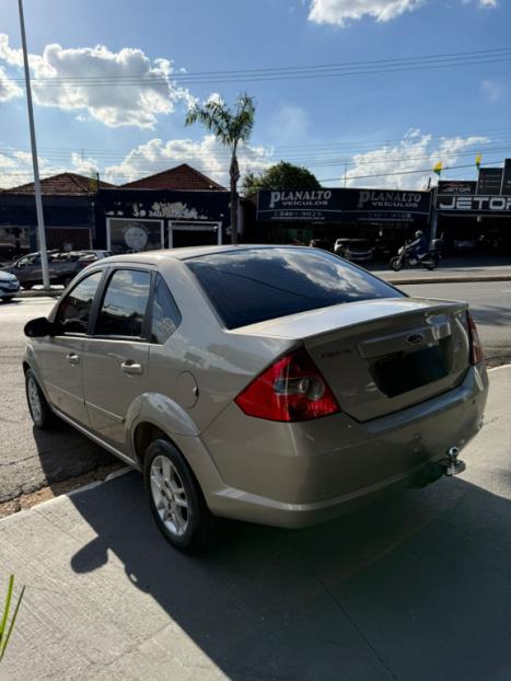 FORD Fiesta Sedan 1.6 4P CLASS FLEX, Foto 6