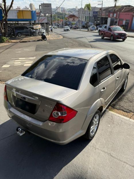FORD Fiesta Sedan 1.6 4P CLASS FLEX, Foto 7
