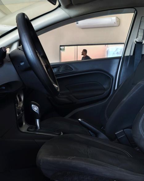 FORD Fiesta Sedan 1.6 16V 4P SEL, Foto 13