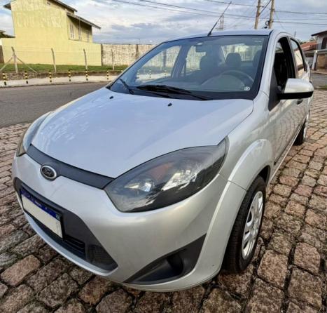 FORD Fiesta Sedan 1.6 4P ROCAM FLEX, Foto 2