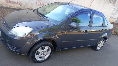 FORD Fiesta Sedan 1.6 4P FLEX, Foto 1