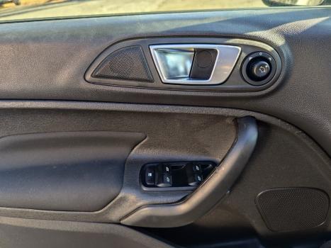 FORD Fiesta Sedan 1.6 16V 4P SE FLEX, Foto 19