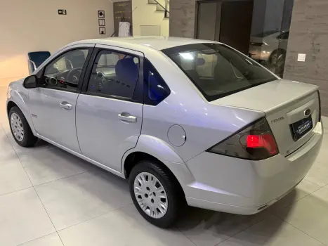 FORD Fiesta Sedan 1.6 4P CLASS FLEX, Foto 3