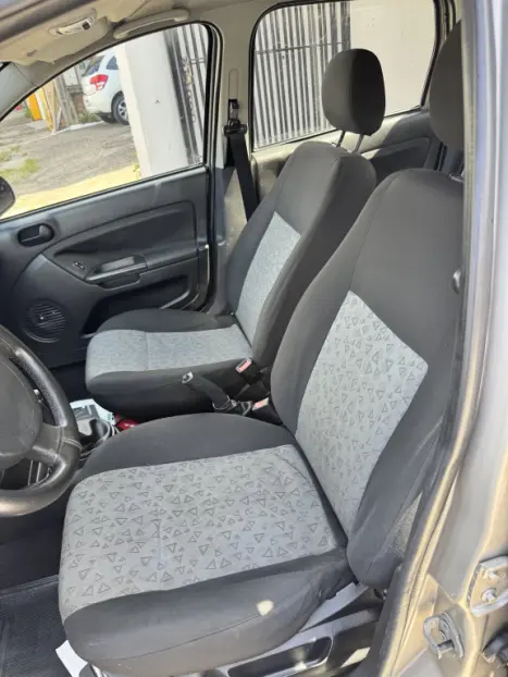 FORD Fiesta Sedan 1.6 4P ROCAM FLEX, Foto 13