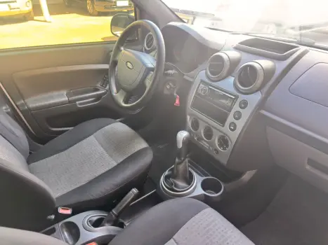 FORD Fiesta Sedan 1.6 16V 4P SE FLEX, Foto 15