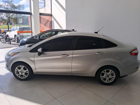 FORD Fiesta Sedan 1.6 4P SE FLEX, Foto 3