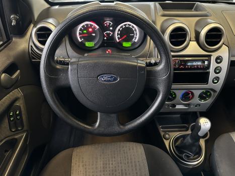 FORD Fiesta Sedan 1.6 4P FLEX, Foto 10