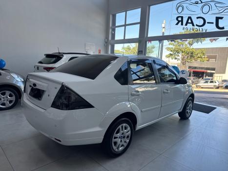 FORD Fiesta Sedan 1.6 4P CLASS FLEX, Foto 4