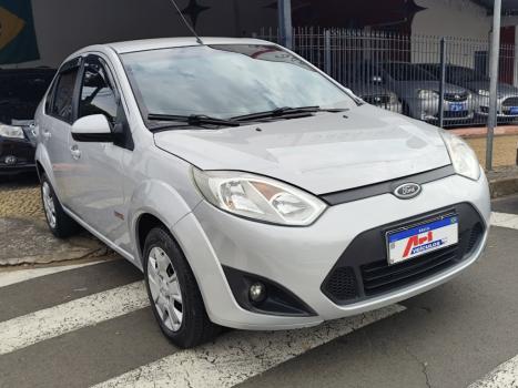 FORD Fiesta Sedan 1.6 4P FLEX, Foto 1