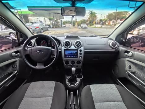 FORD Fiesta Sedan 1.6 4P FLEX, Foto 6