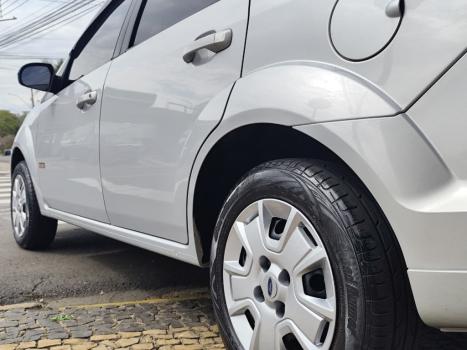 FORD Fiesta Sedan 1.6 4P FLEX, Foto 9