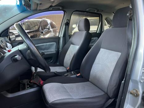 FORD Fiesta Sedan 1.6 4P FLEX, Foto 8